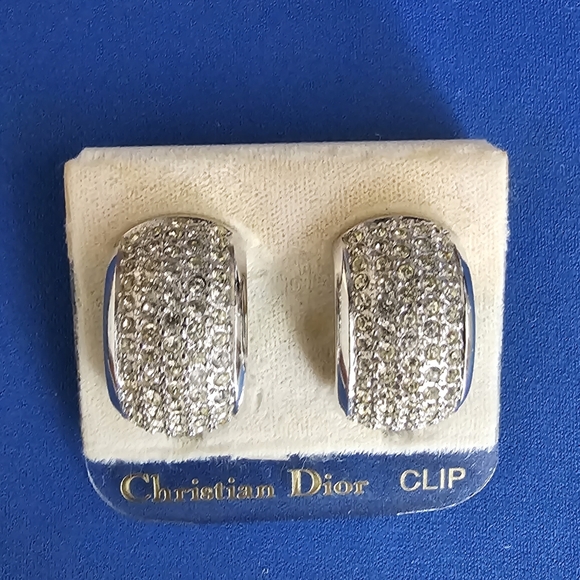 Vintage Christian Dior rhinestones clip earrings - Picture 2 of 3